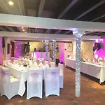 Moulin De Moulignon Bed & Breakfast