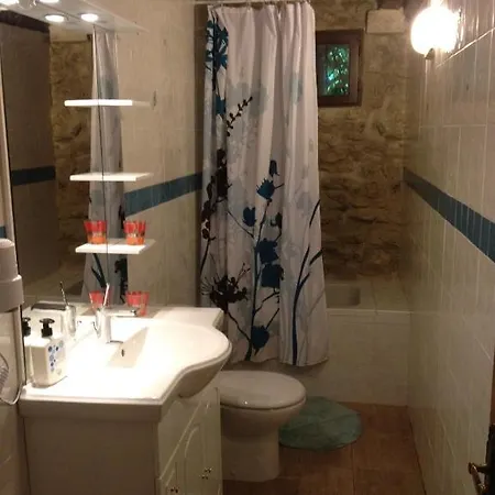 Moulin De Moulignon Bed & Breakfast 3*