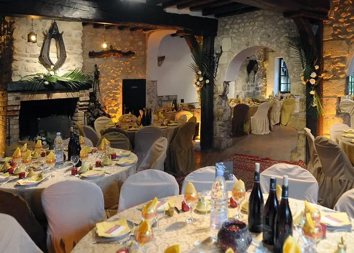 Moulin De Moulignon Messy