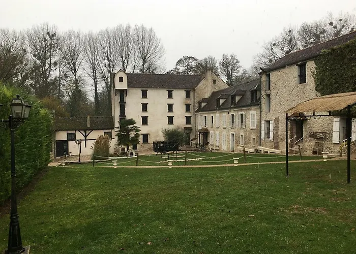 Alojamento de Acomodação e Pequeno-almoço Moulin De Moulignon 3*